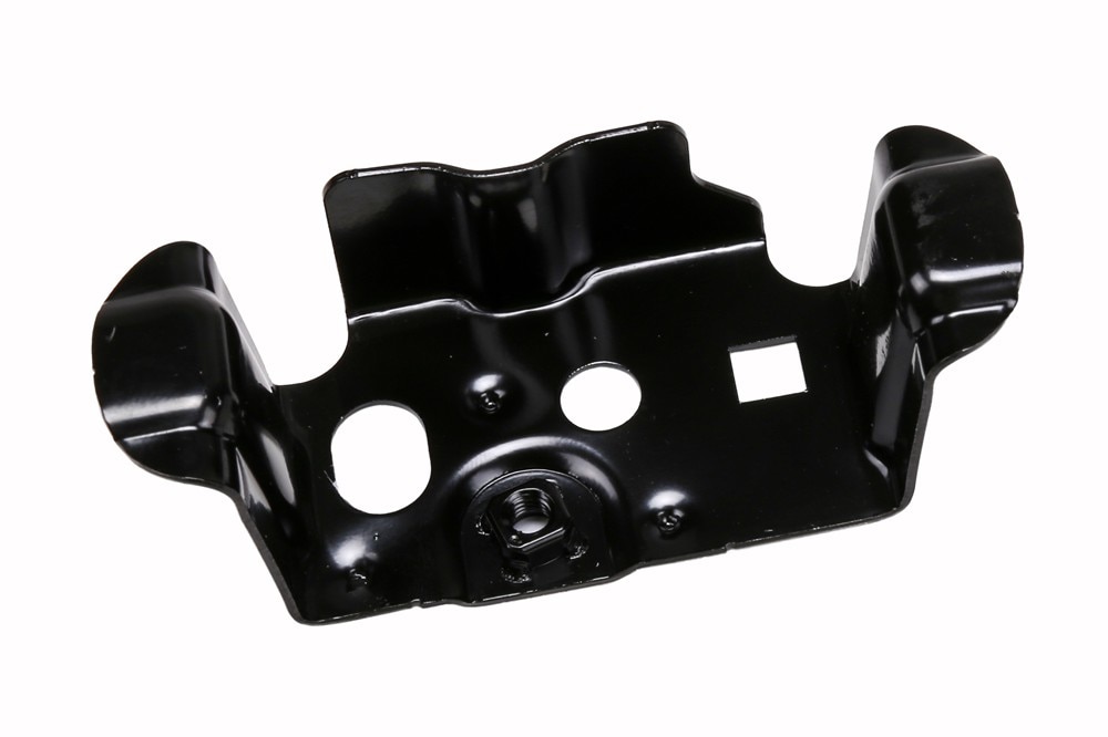 GM Genuine Parts Driver Side Front Fender Bracket with Nut