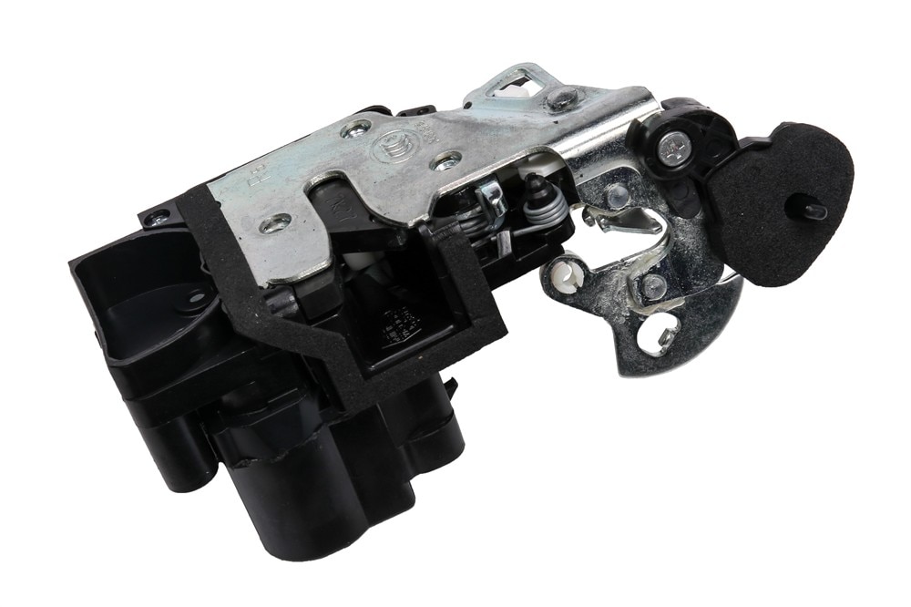 GM Genuine Parts Rear Passenger Side Door Latch