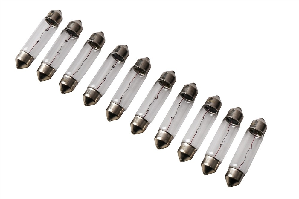 GM Genuine Parts Incandescent Multi-Purpose Light Bulb