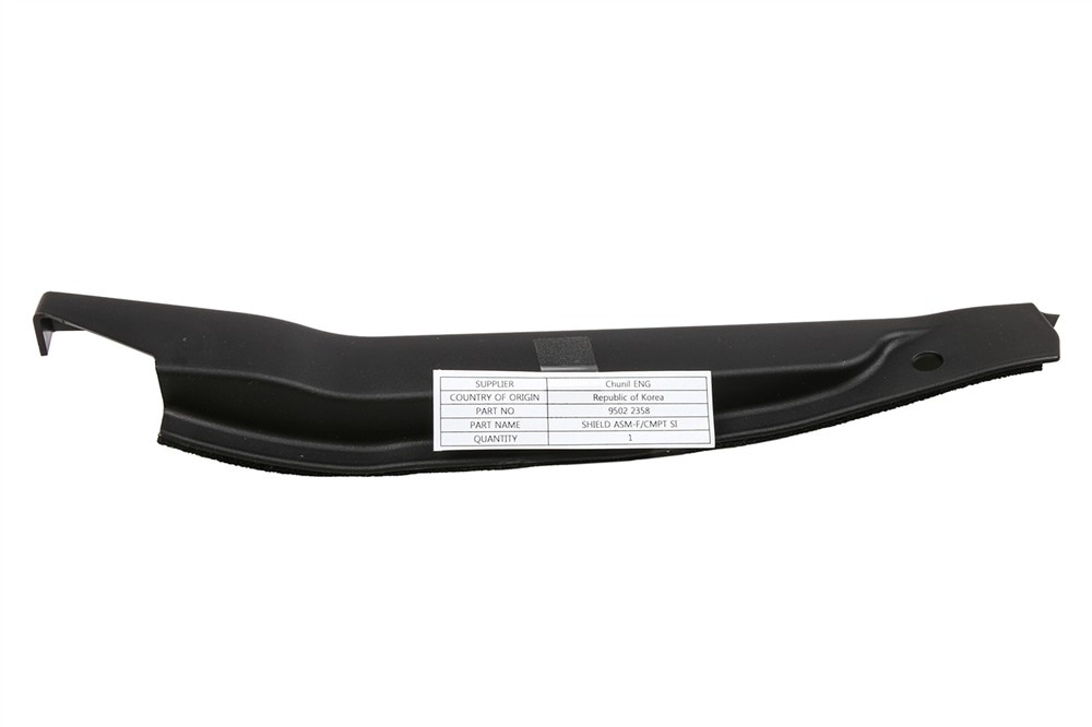 GM Genuine Parts Front Compartment Sight Shield with Retainer