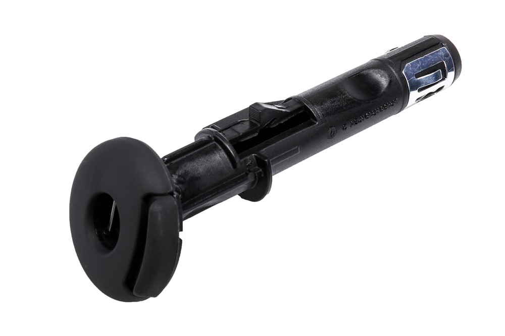 GM Genuine Parts Jet Black Front Head Restraint Guide