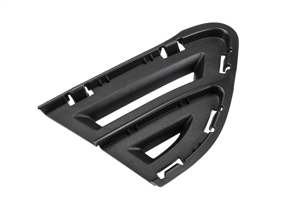 GM Genuine Parts Front Passenger Side Grille Opening Cover