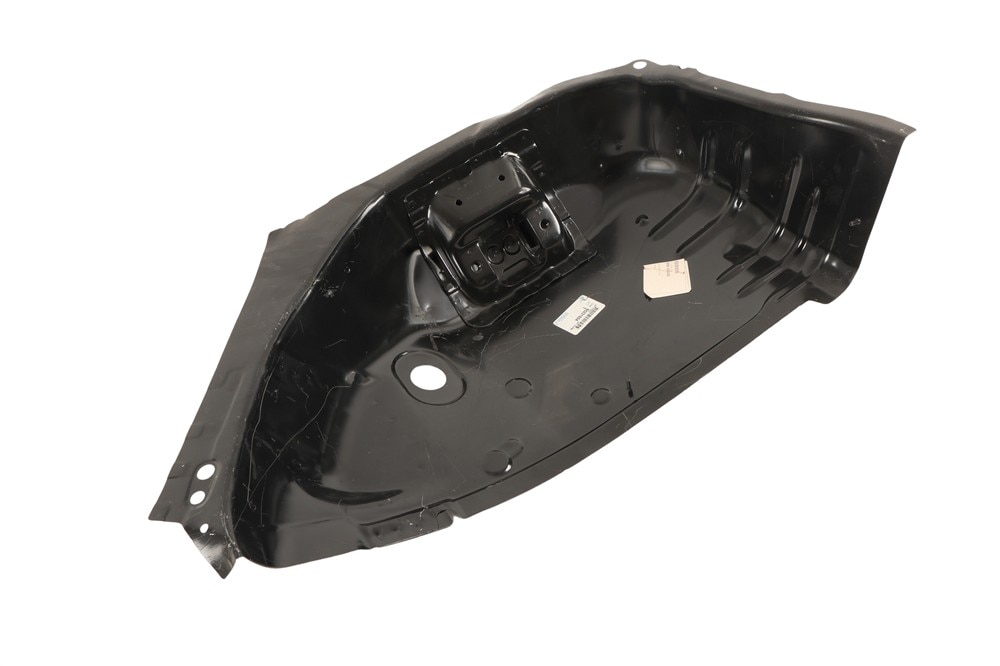 GM Genuine Parts Rear Driver Side Wheelhouse with Reinforcements, Support, Nuts, and Studs