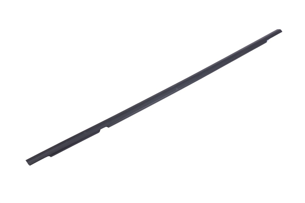 GM Genuine Parts Passenger Side Front Door Window Belt Molding