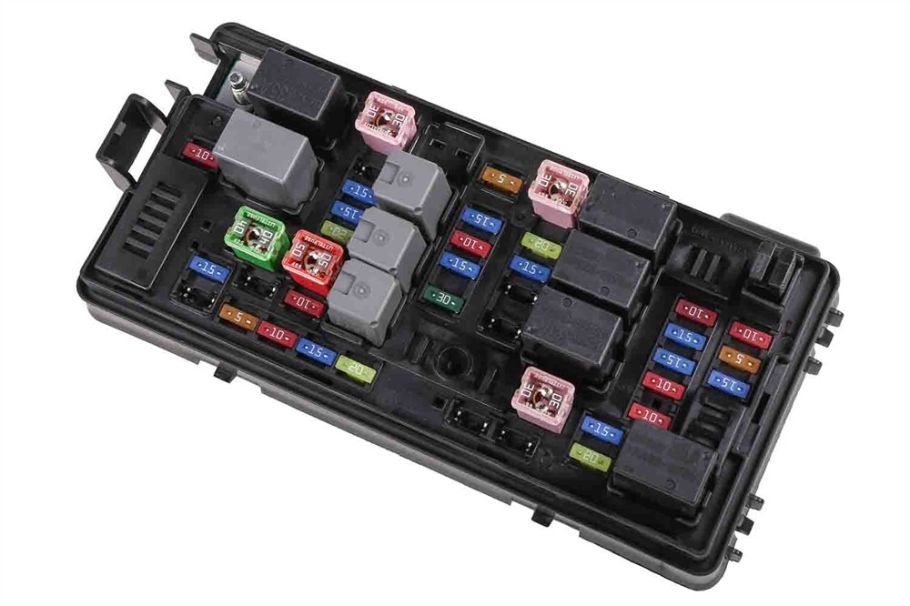 GM Genuine Parts Engine Wiring Harness Junction Block