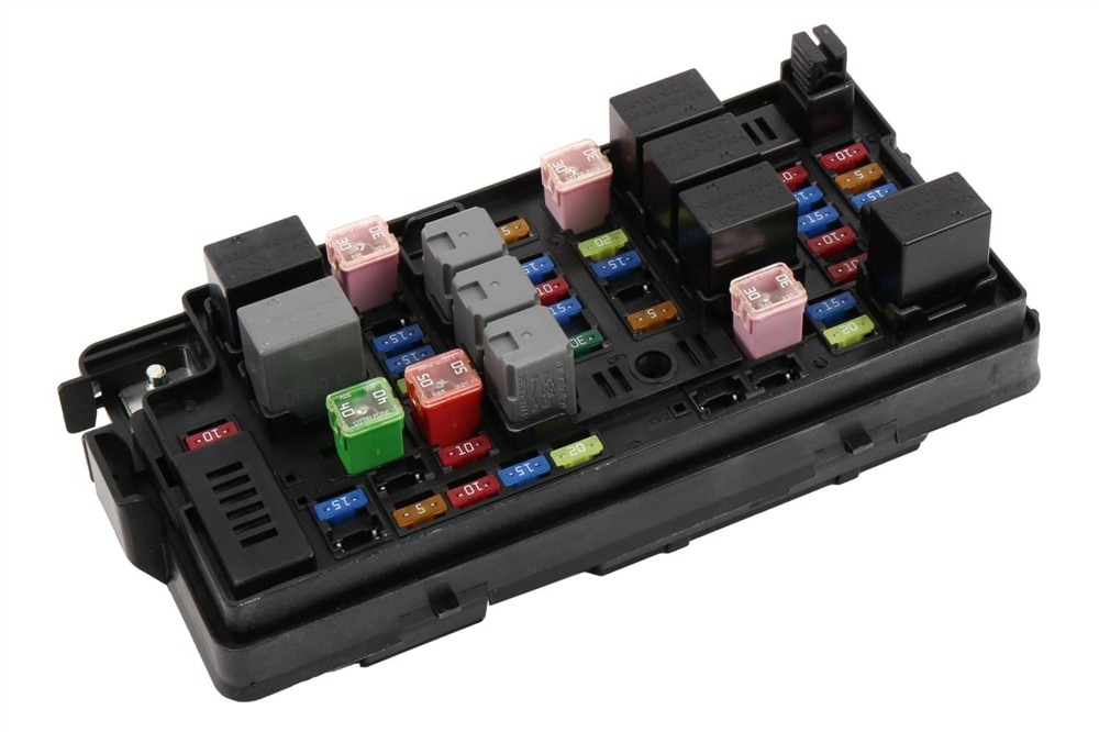 GM Genuine Parts Engine Wiring Harness Junction Block