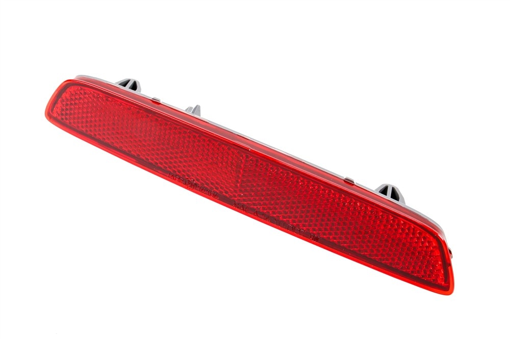 GM Genuine Parts Rear Driver Side Bumper Fascia Reflector
