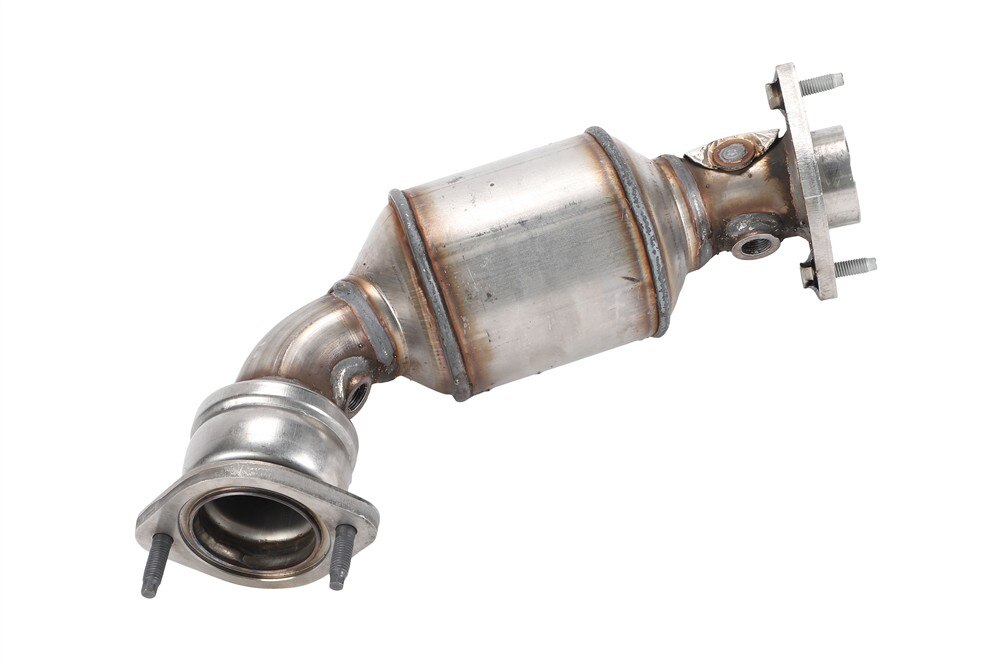 GM Genuine Parts Passenger Side Three-Way Catalytic Converter with Exhaust Pipe