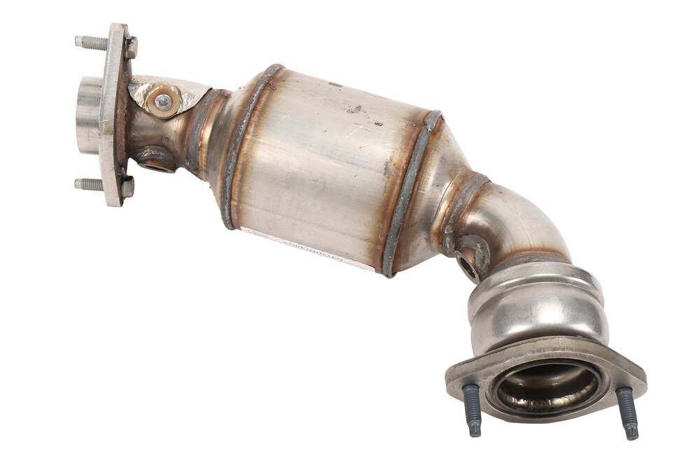 GM Genuine Parts Driver Side Three-Way Catalytic Converter Kit with Exhaust Pipe