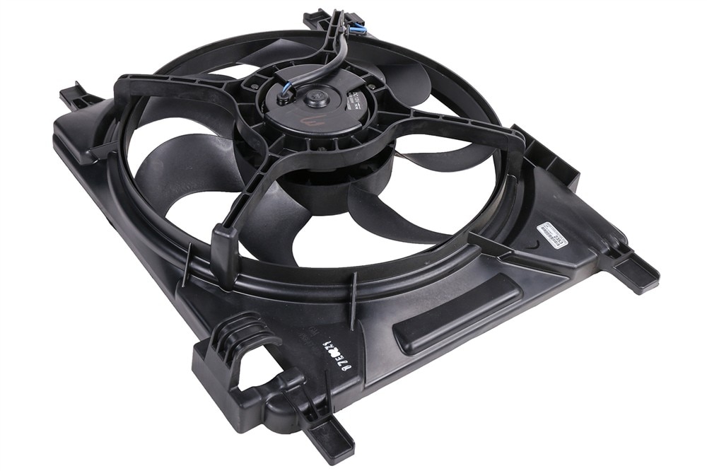 GM Genuine Parts Engine Cooling Fan