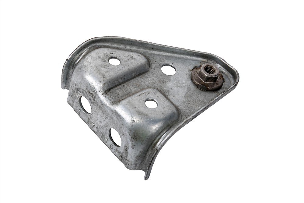 GM Genuine Parts Driver Side Front Bumper Fascia Bracket