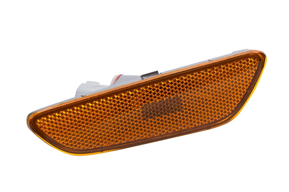 GM Genuine Parts Front Driver Side Marker Lamp