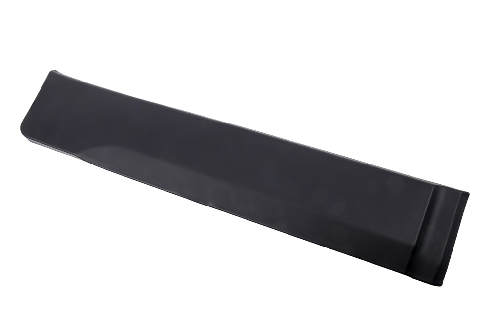 GM Genuine Parts Passenger Side Rear Door Lower Molding