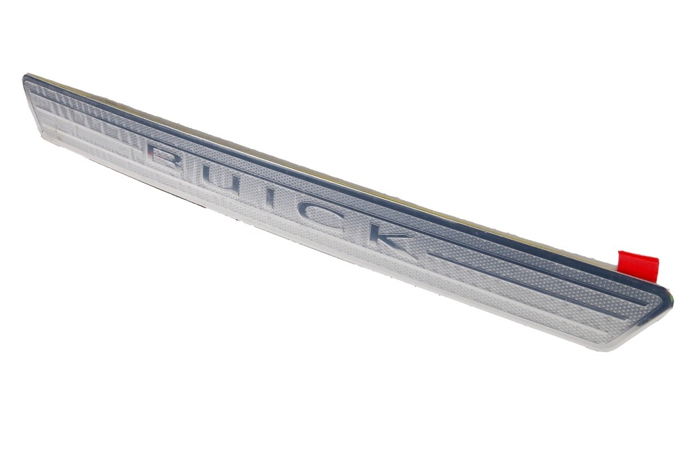GM Genuine Parts Front Side Door Sill Trim Plate