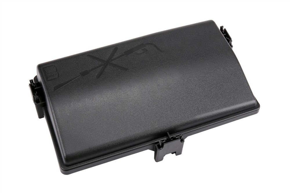 GM Genuine Parts Front Compartment Fuse Block Cover