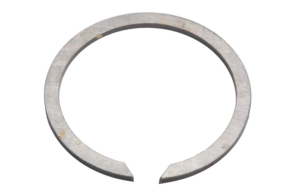GM Genuine Parts Transfer Case Two/Four Wheel Drive Sprocket Retaining Ring