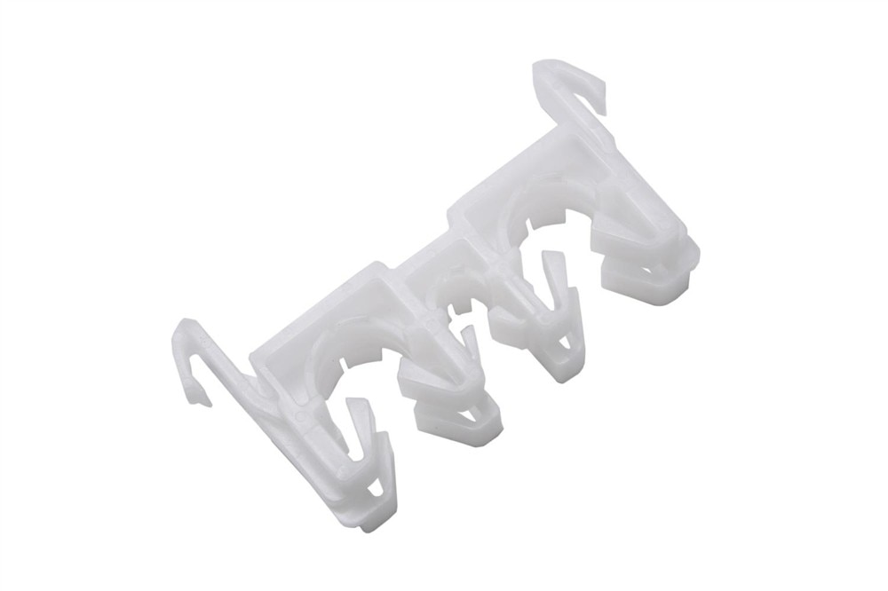 GM Genuine Parts Diesel Emissions Fluid (DEF) Exhaust Front Pipe Injector Supply Pipe Clip
