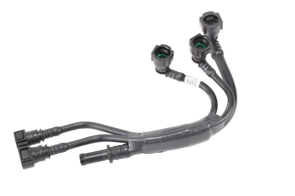 GM Genuine Parts Emission Reduction Fluid Tank Filler Hose