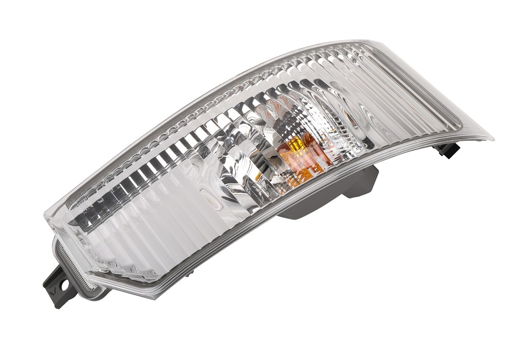 GM Genuine Parts Front Passenger Side Turn Signal Lamp | 97557912