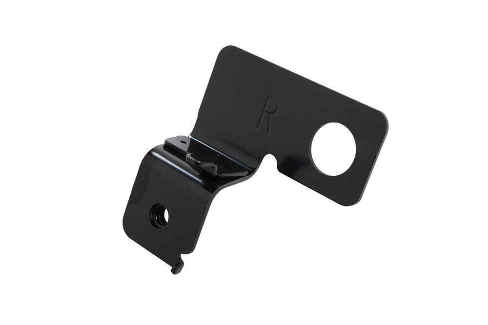 GM Genuine Parts Passenger Side Headlamp Bracket