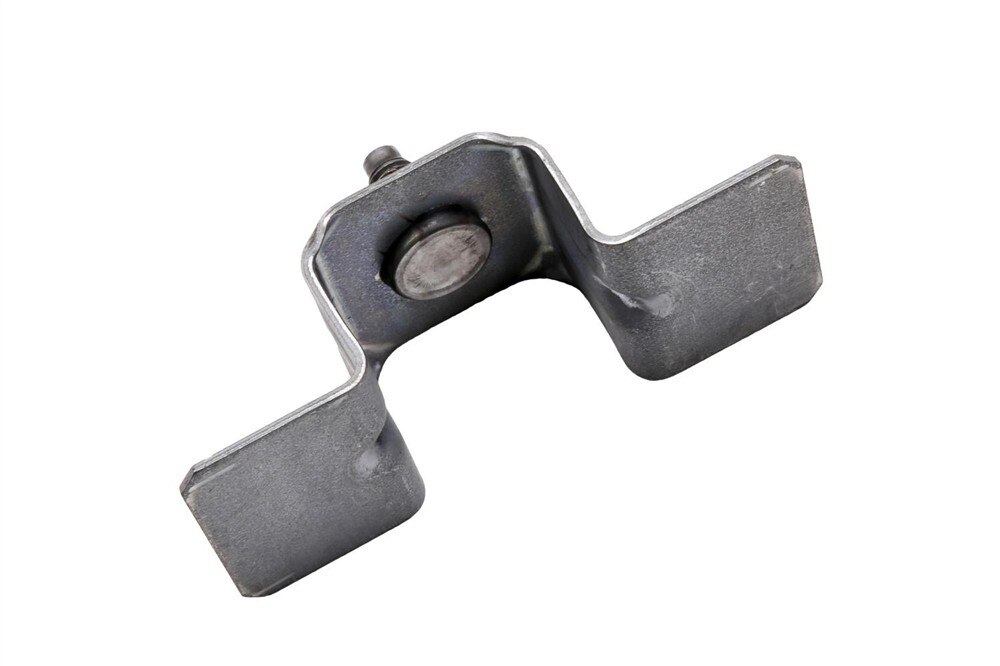 GM Genuine Parts Passenger Side Body Side Strainer Bracket