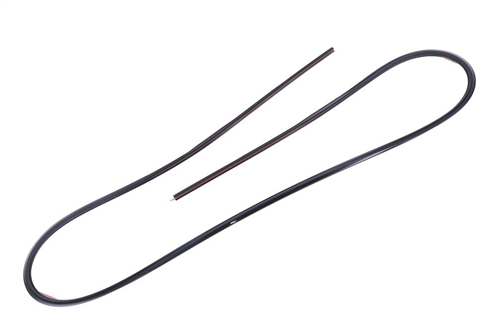 GM Genuine Parts Windshield Reveal Molding