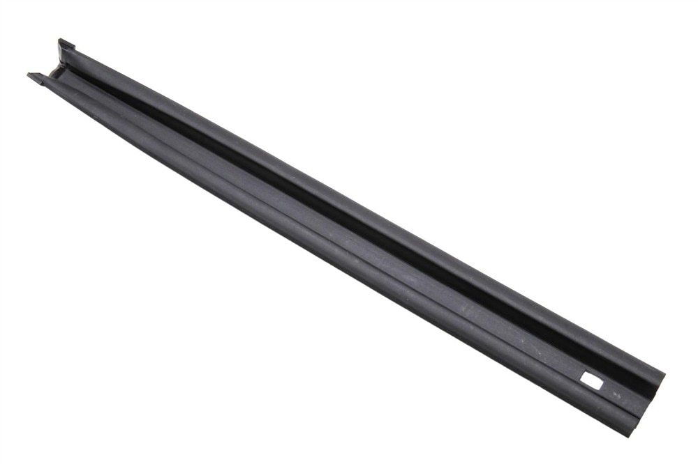 GM Genuine Parts Rear Side Door Window Lower Guide