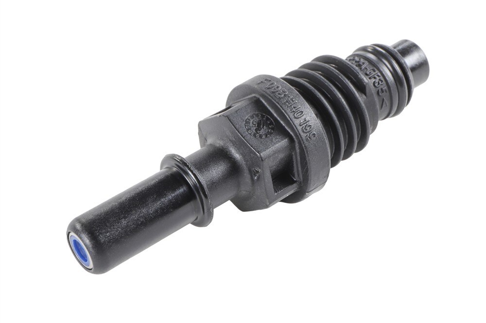 GM Genuine Parts Diesel Emissions Fluid (DEF) Supply Pipe Connector