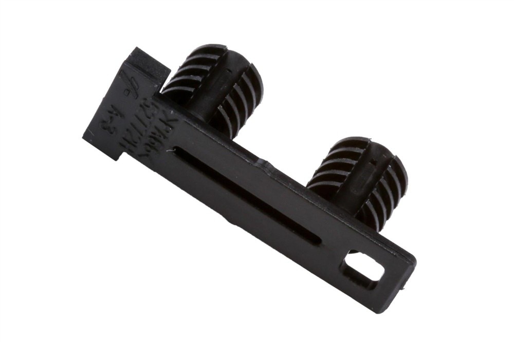 GM Genuine Parts Diesel Emissions Fluid (DEF) Exhaust Front Pipe Injector Supply Pipe Clip