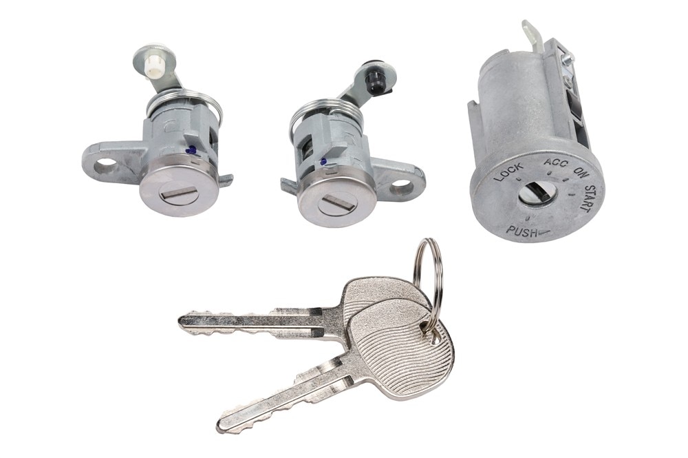 GM Genuine Parts Vehicle Lock Cylinder Kit with Keys