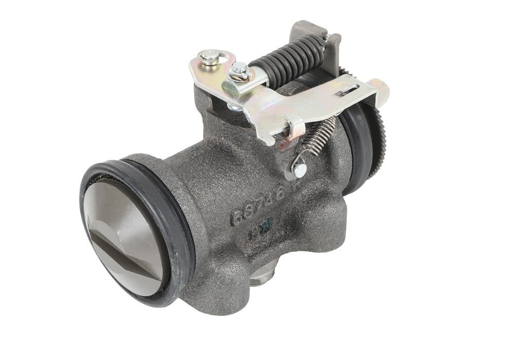 GM Genuine Parts Rear Passenger Side Drum Brake Wheel Cylinder
