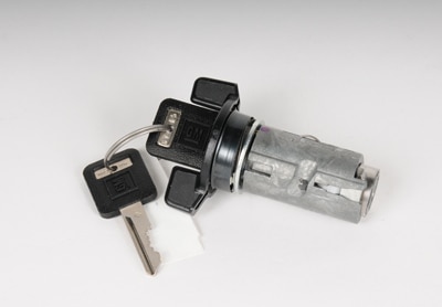 GM Genuine Parts Ignition Lock Cylinder with Key (Programming Required)