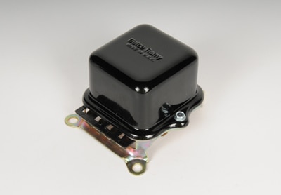 GM Genuine Parts Voltage Regulator