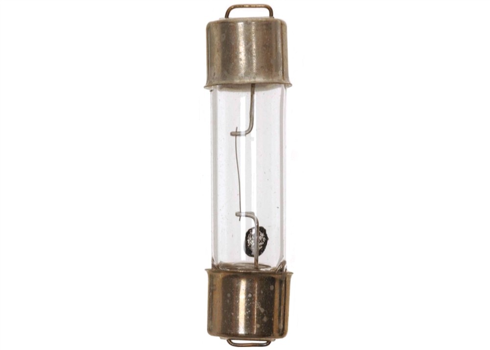 GM Genuine Parts Multi-Purpose Lamp Bulb